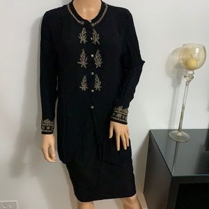 Chico’s Woman’s Black Tunic.